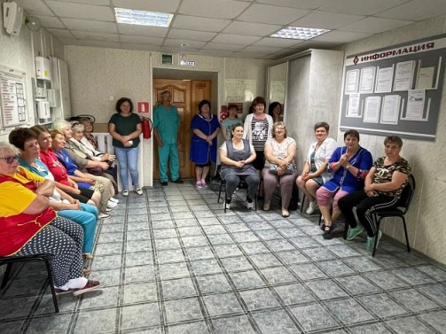 'Карачевский психоневрологический интернат' - пансионат для пожилых людей фото